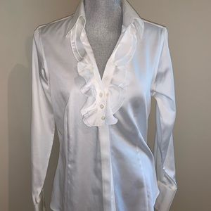 Never before worn Women’s Brooks brothers blouse